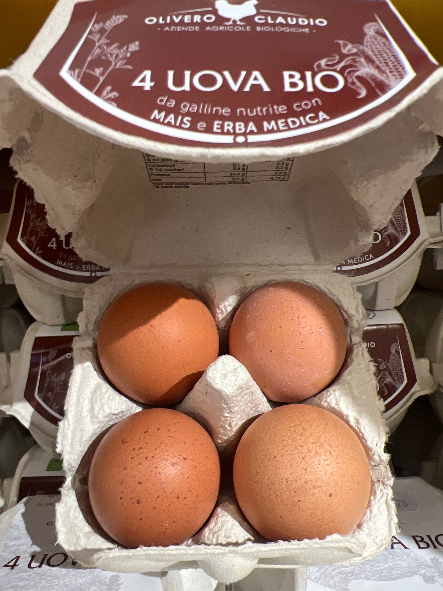 Organic Eggs 4 Pieces - Olivero Claudio