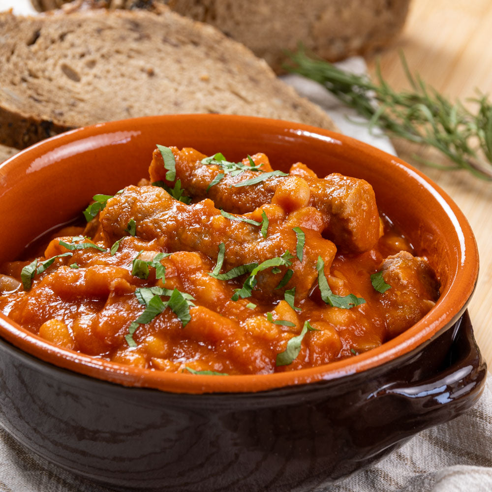 Salsiccia,Fagioli,Patate in passata di Pomodoro fresca
